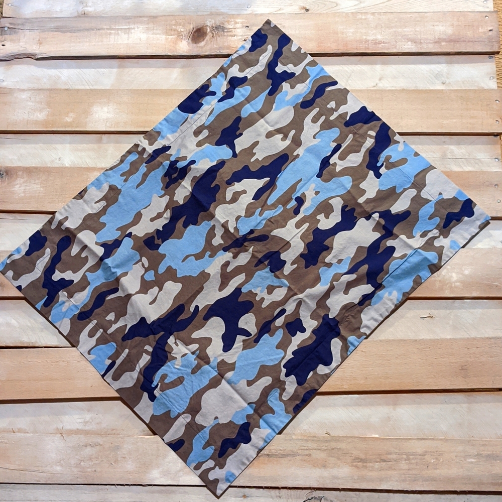 POTTERY BARN KIDS DUVET COVER & PILLOW CASE CAMO